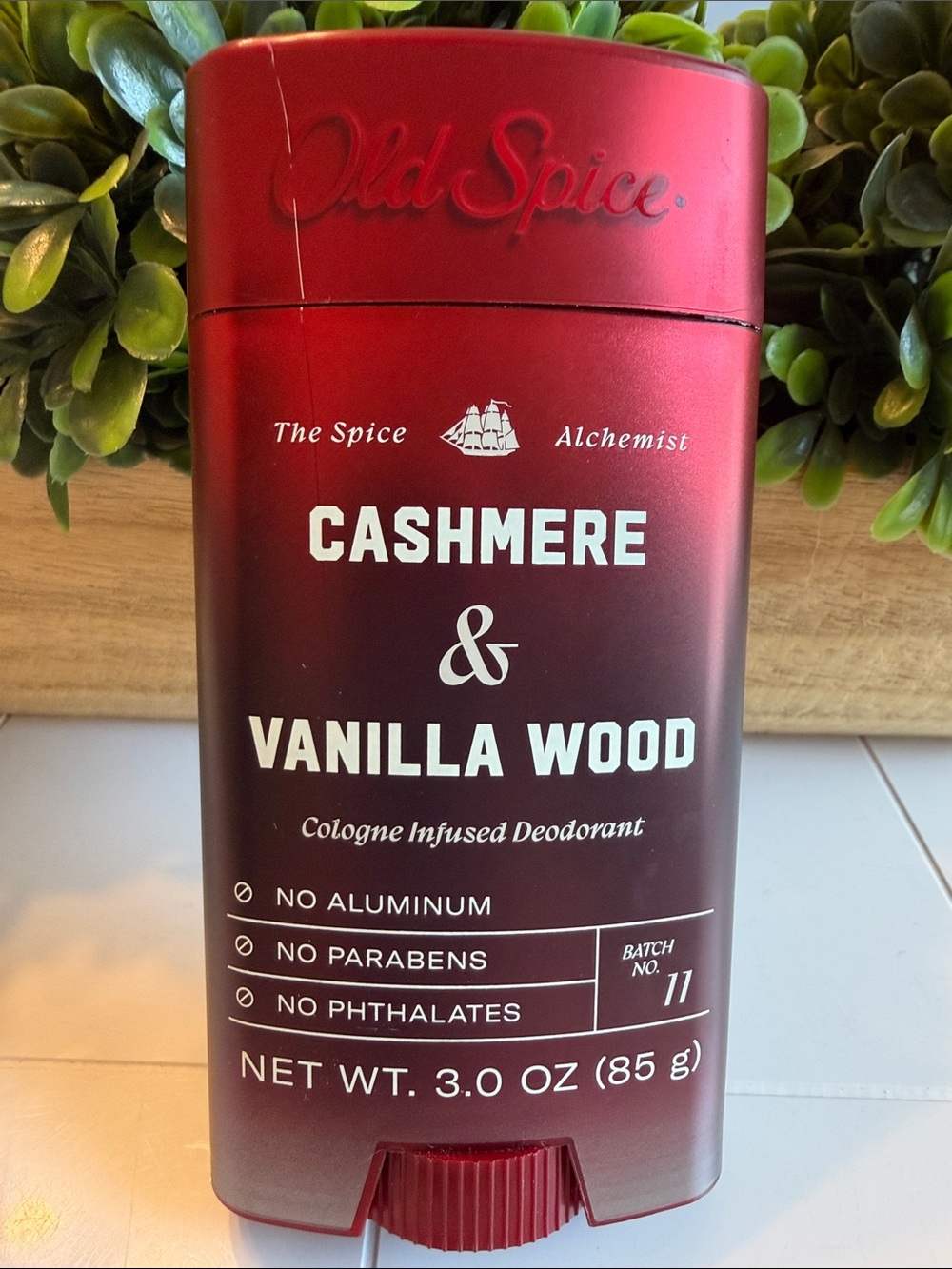 Old Spice Cashmere & Vanilla Wood Deodorant - Deep Red